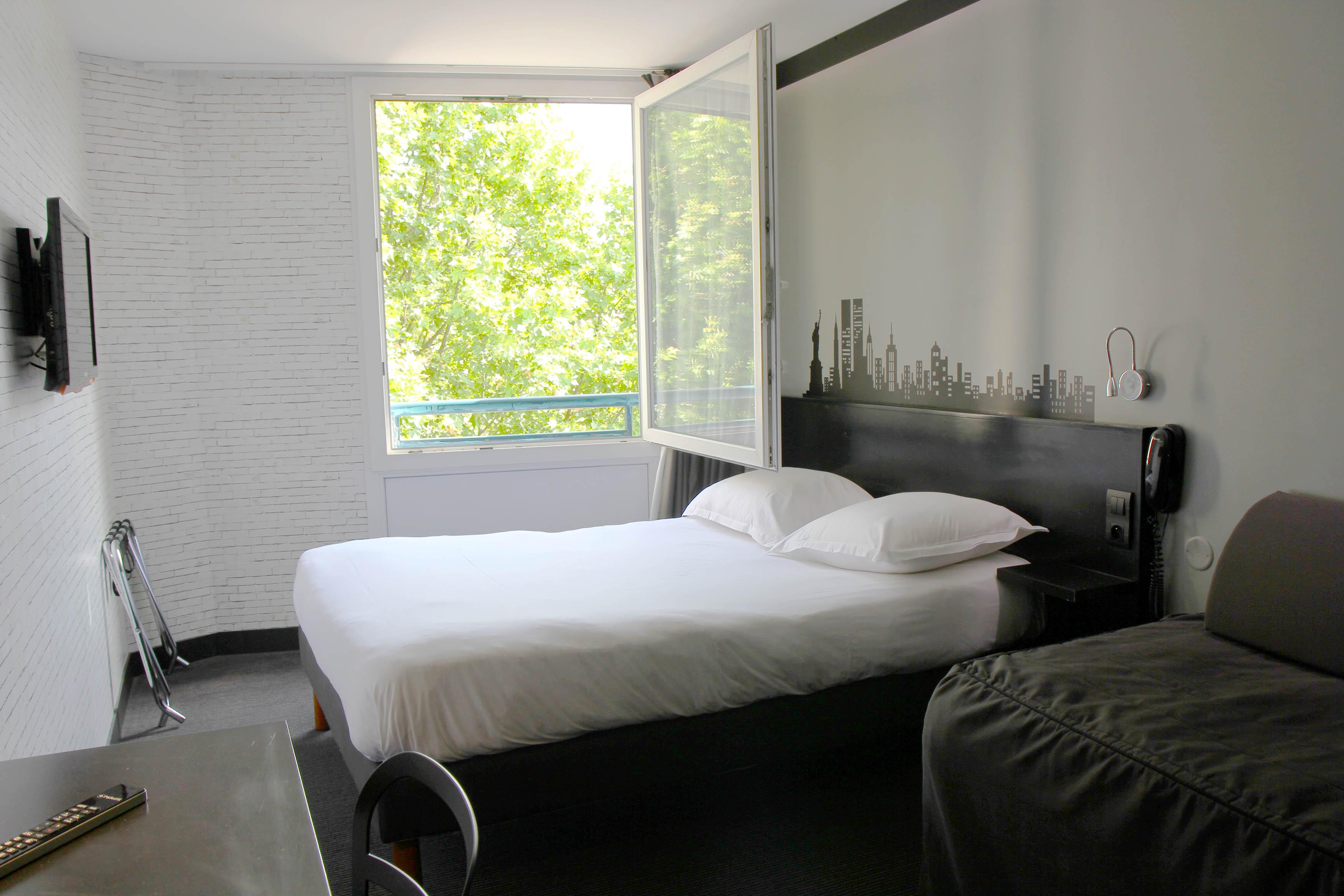 Hotel Ibis Paris Nation Davout Exterior foto