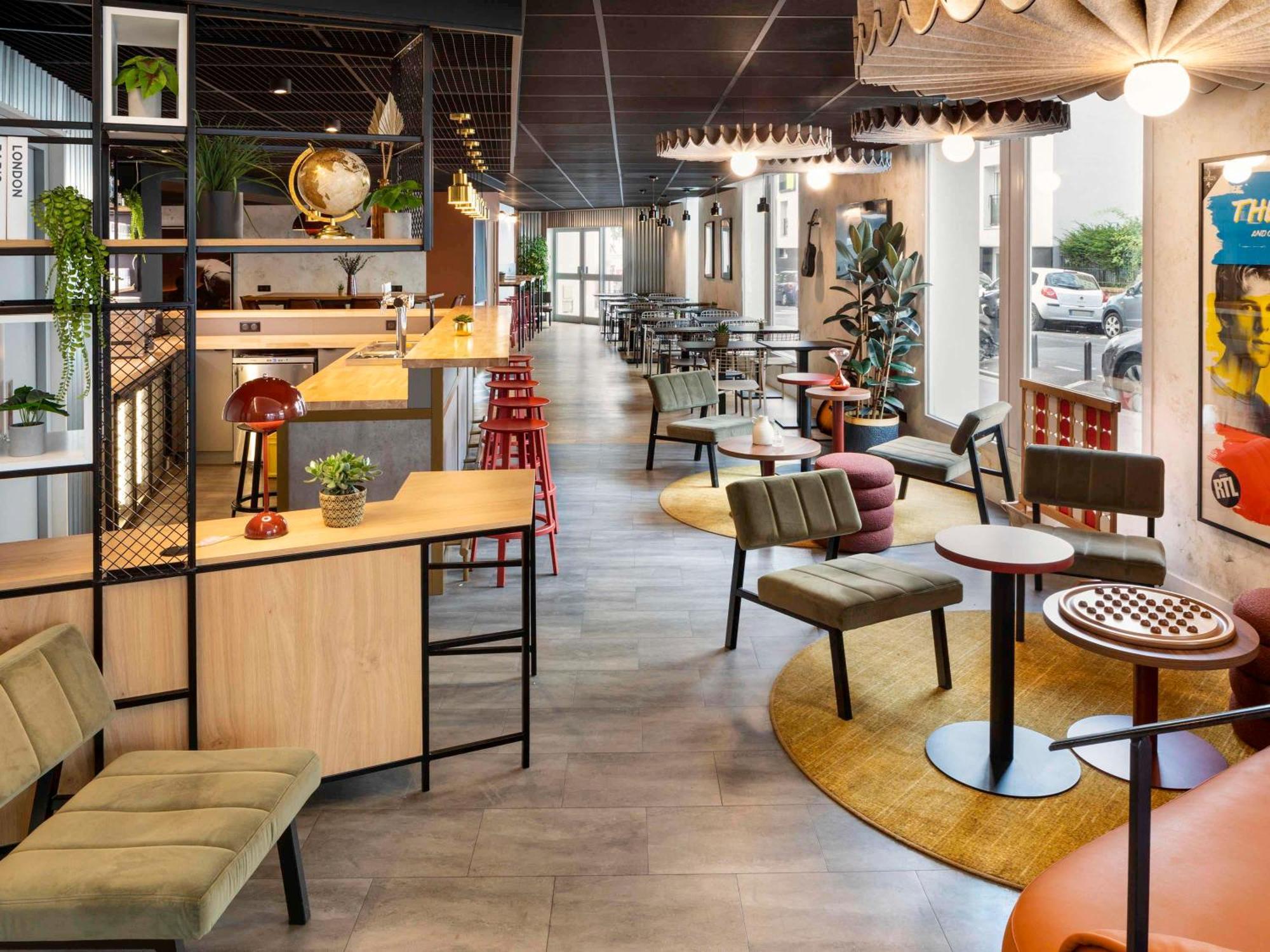 Hotel Ibis Paris Nation Davout Exterior foto