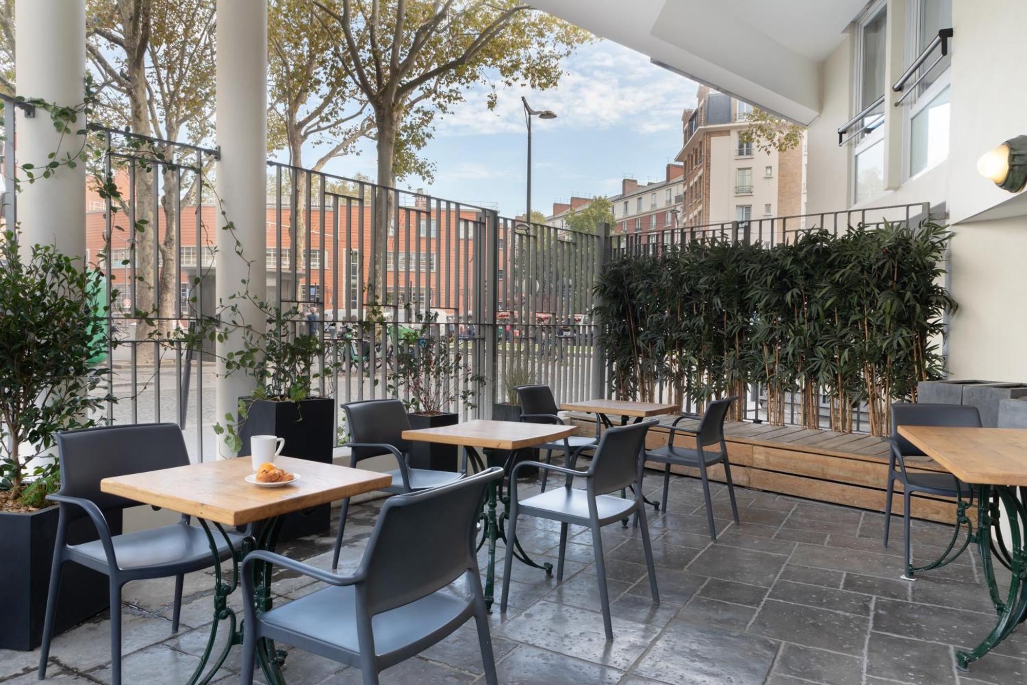 Hotel Ibis Paris Nation Davout Exterior foto