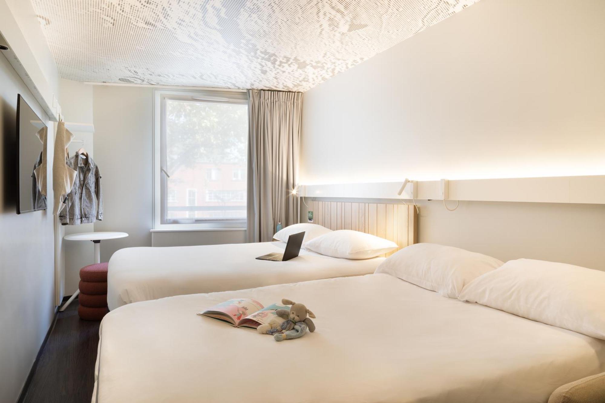 Hotel Ibis Paris Nation Davout Exterior foto