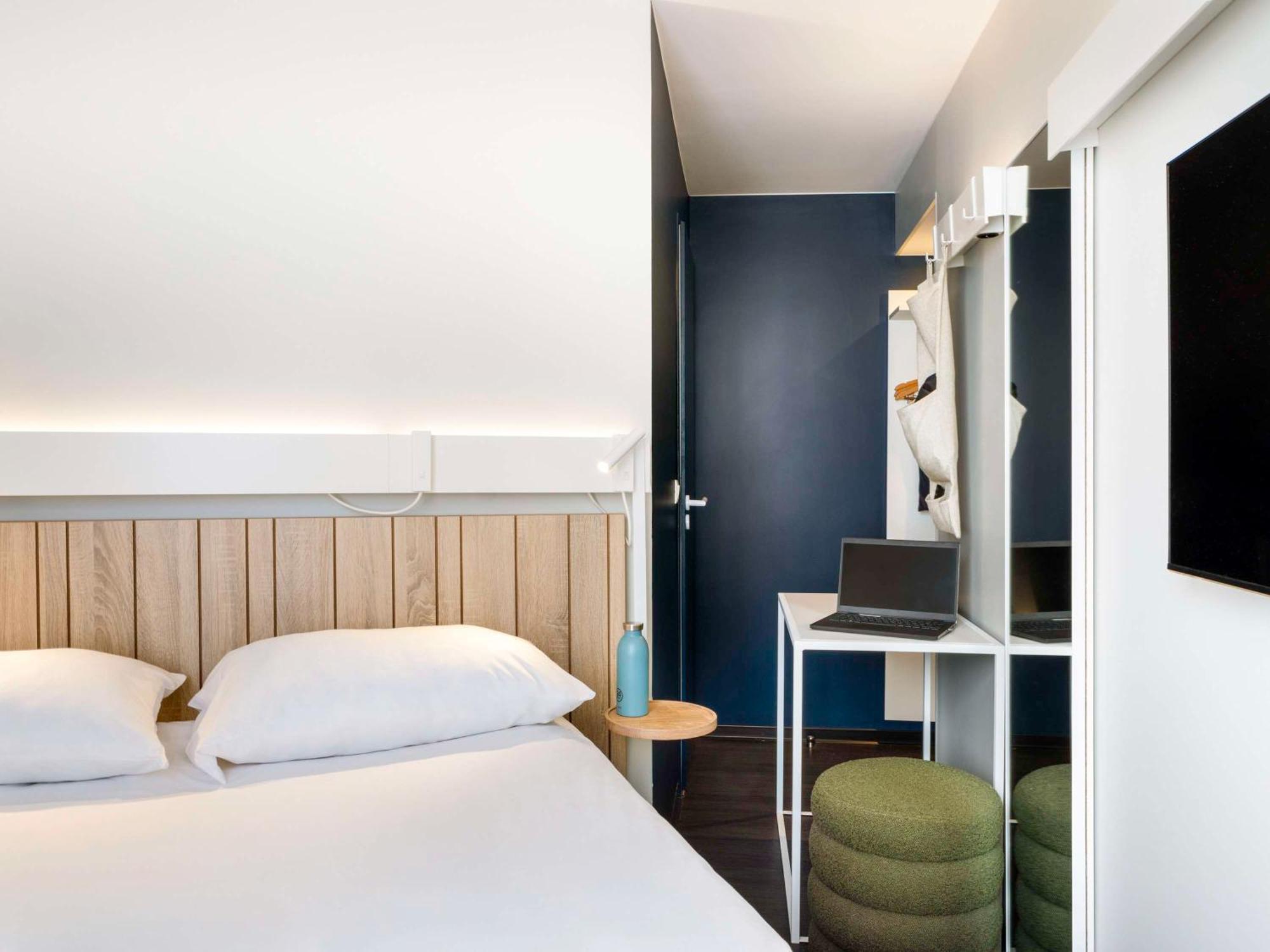 Hotel Ibis Paris Nation Davout Exterior foto