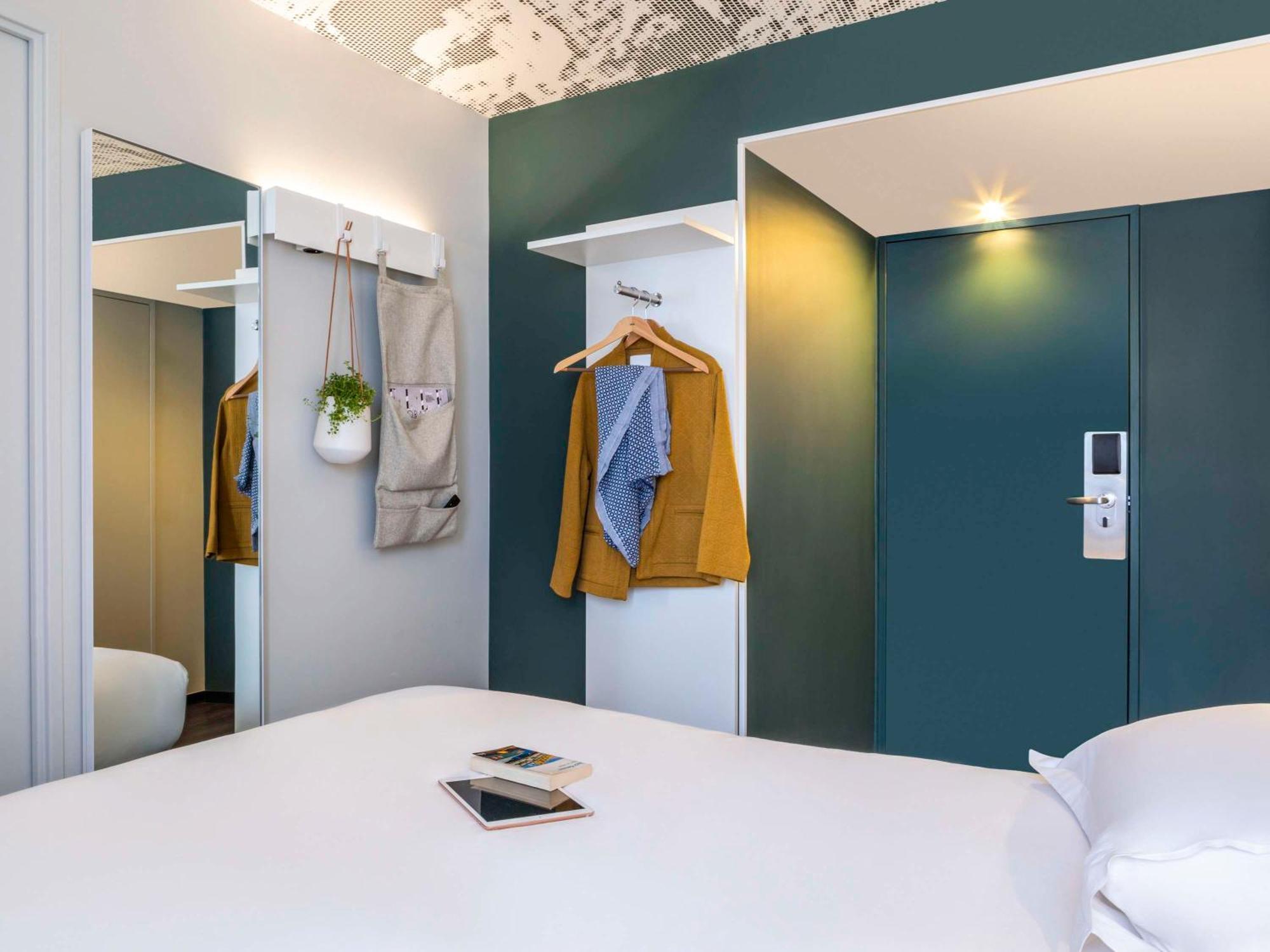 Hotel Ibis Paris Nation Davout Exterior foto
