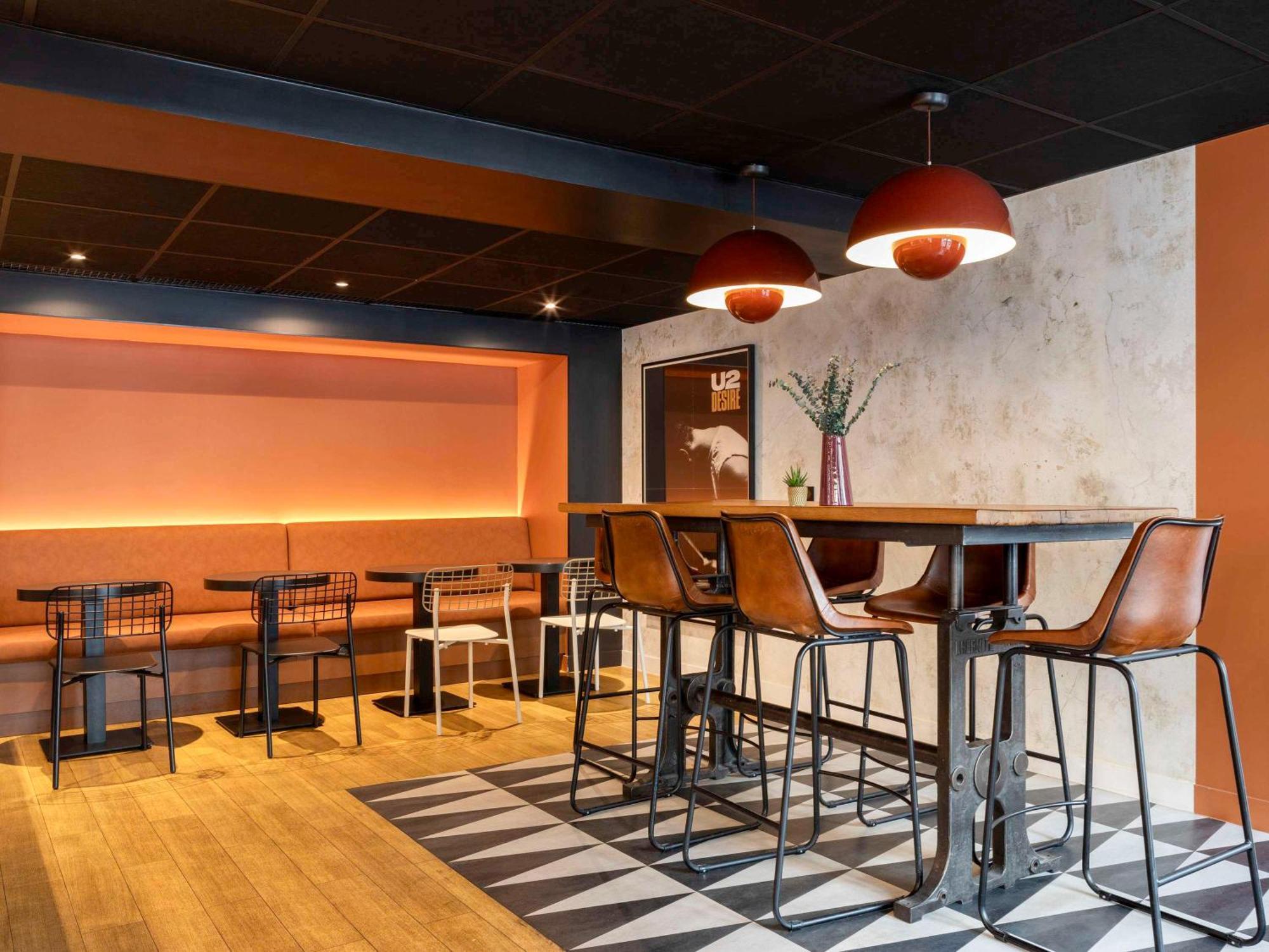 Hotel Ibis Paris Nation Davout Exterior foto